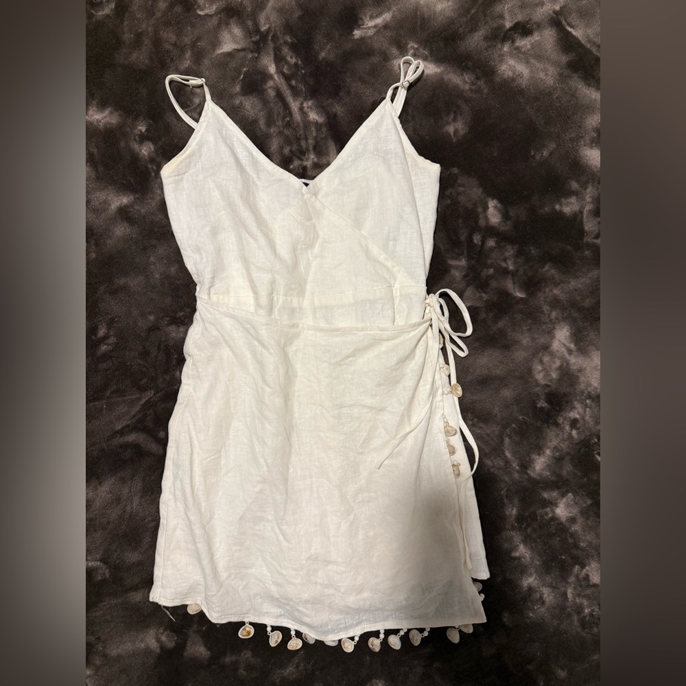Forever 21 Cream Romper with shell accent